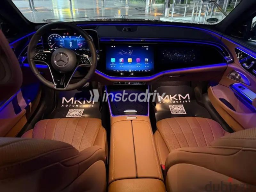 مرسيدس E 200 2026 أسود أوتوماتيك مستعملة للبيع في القاهرة - 7