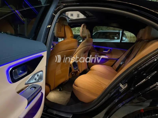 مرسيدس E 200 2026 أسود أوتوماتيك مستعملة للبيع في القاهرة - 10