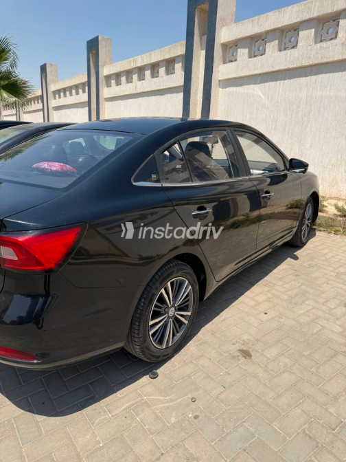 ام جى 5 2024 أسود CVT مستعملة للبيع في القاهرة الكبرى ( القاهرة - الجيزة) - 3