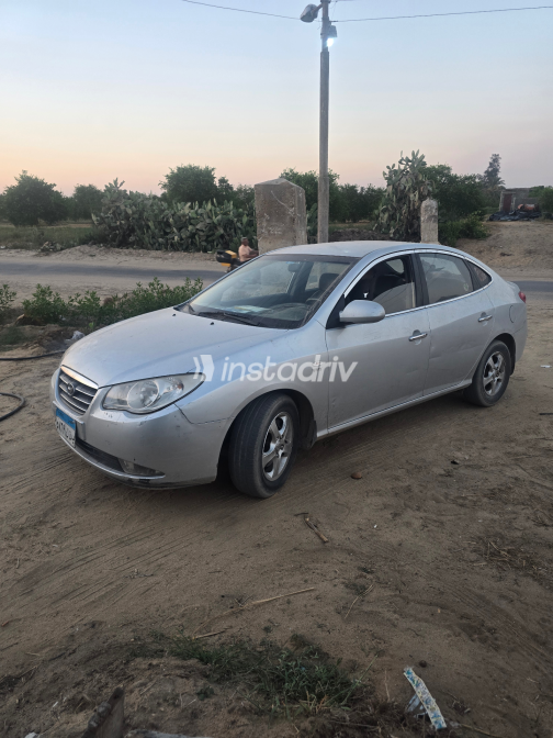 Hyundai Elantra HD 2009 Silver Automatic Used for Sale in Greater Cairo ( Cairo + Giza) - 4