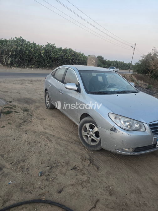 Hyundai Elantra HD 2009 Silver Automatic Used for Sale in Greater Cairo ( Cairo + Giza) - 5