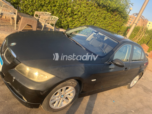 BMW 320 2009 Black Automatic Used for Sale in Greater Cairo ( Cairo + Giza) - 4