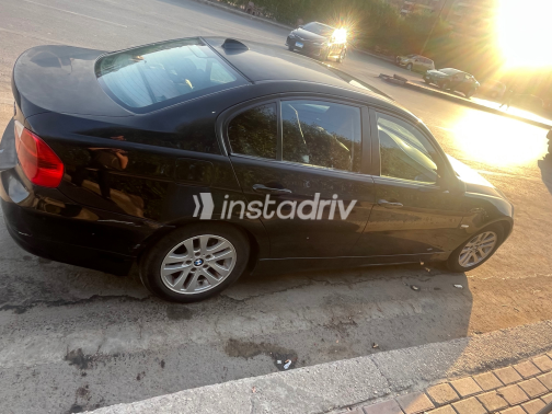 BMW 320 2009 Black Automatic Used for Sale in Greater Cairo ( Cairo + Giza) - 9
