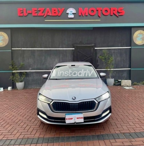 Skoda Octavia A8 2021 White Automatic Used for Sale in Greater Cairo ( Cairo + Giza) - 1