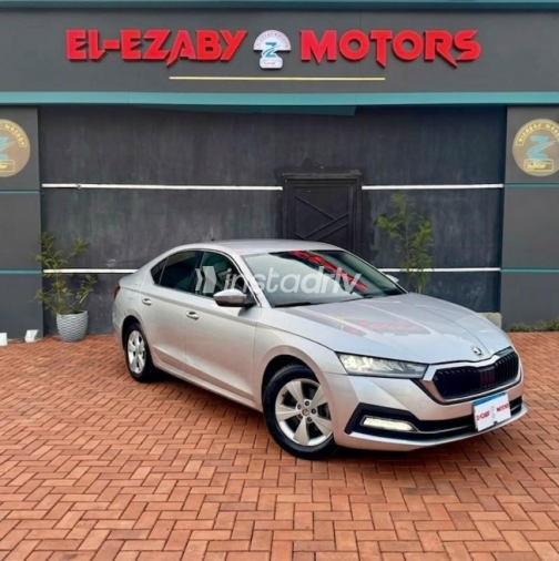 Skoda Octavia A8 2021 White Automatic Used for Sale in Greater Cairo ( Cairo + Giza) - 2