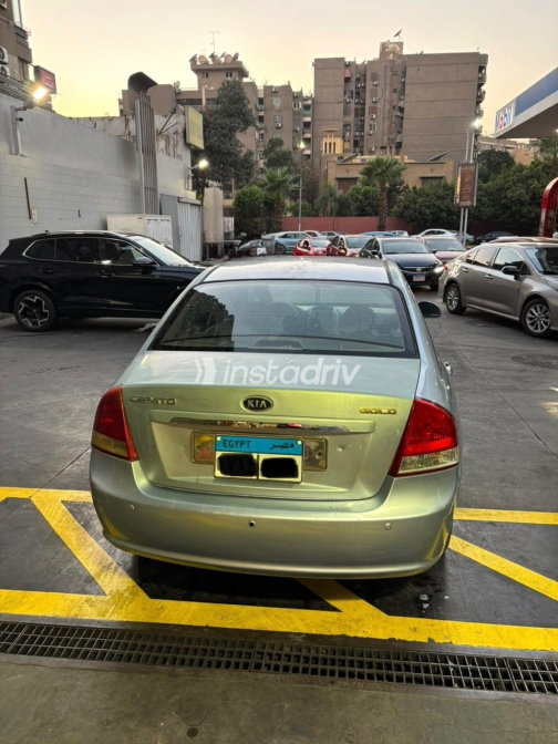 Kia Cerato 2007 Silver Automatic Used for Sale in Greater Cairo ( Cairo + Giza) - 2