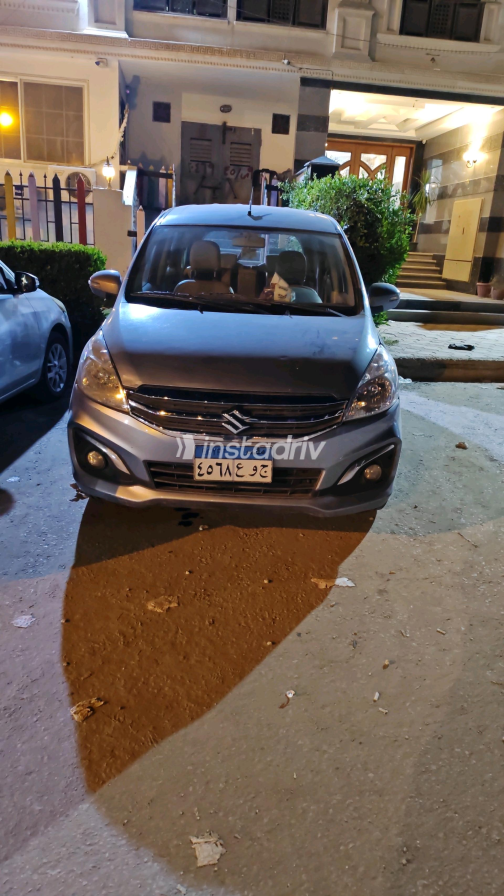 Suzuki Ertiga 2019 White Automatic Used for Sale in Greater Cairo ( Cairo + Giza) - 7