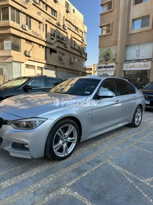 بي ام دبليو 320 2019 فضي أوتوماتيك مستعملة للبيع في مدينة الشيخ زايد - 5