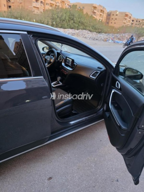 Kia Xceed 2022 White Automatic Used for Sale in Greater Cairo ( Cairo + Giza) - 4