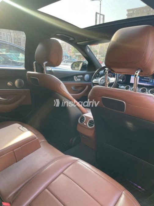 مرسيدس E 350 2019 أسود أوتوماتيك مستعملة للبيع في مدينة نصر - 10
