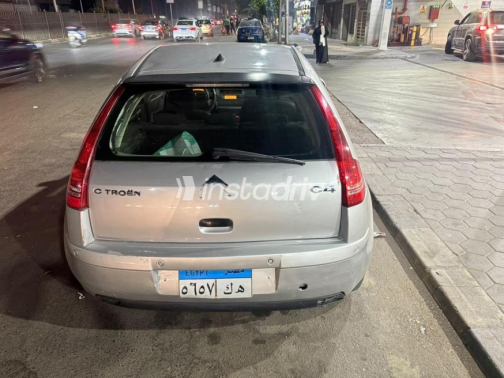 Citroën C4 2006 Silver Automatic Used for Sale in Shobra - 3