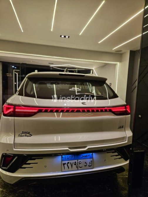 جاك JS6 2026 أبيض أوتوماتيك مستعملة للبيع في القاهرة - 3
