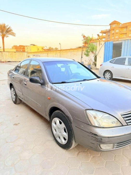 Nissan Sunny 2015 Gray Automatic Used for Sale in Greater Cairo ( Cairo + Giza) - 2