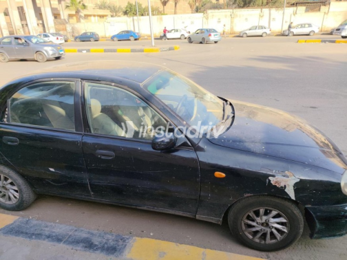 دايو لانوس 2000 أسود أوتوماتيك مستعملة للبيع في الجيزة - 4
