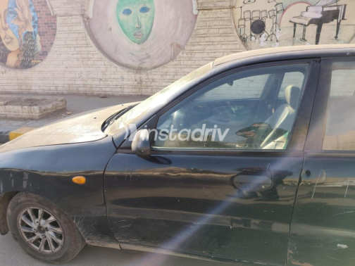 دايو لانوس 2000 أسود أوتوماتيك مستعملة للبيع في الجيزة - 5