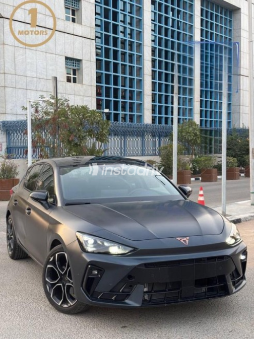 Seat Leon 2026 Gray Automatic Used for Sale in Nasr city - 3