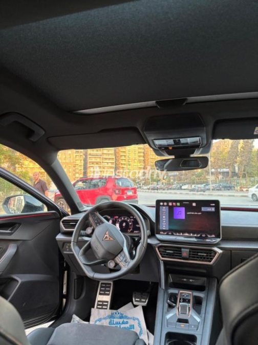 Seat Leon 2026 Gray Automatic Used for Sale in Nasr city - 9