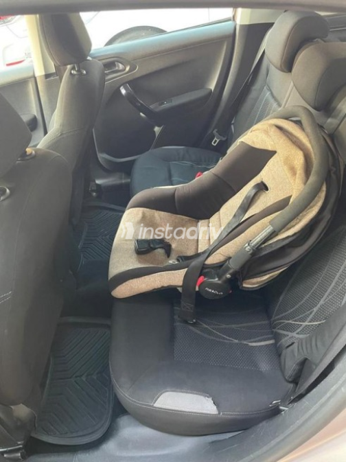 Peugeot 208 2014 Gold Automatic Used for Sale in Nasr city - 5