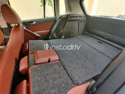 Volkswagen Tiguan 2009 Gray Automatic Used for Sale in Greater Cairo ( Cairo + Giza) - 6