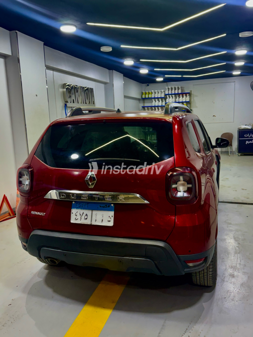 رينو داستر 2021 أبيض CVT مستعملة للبيع في القاهرة الكبرى ( القاهرة - الجيزة) - 5