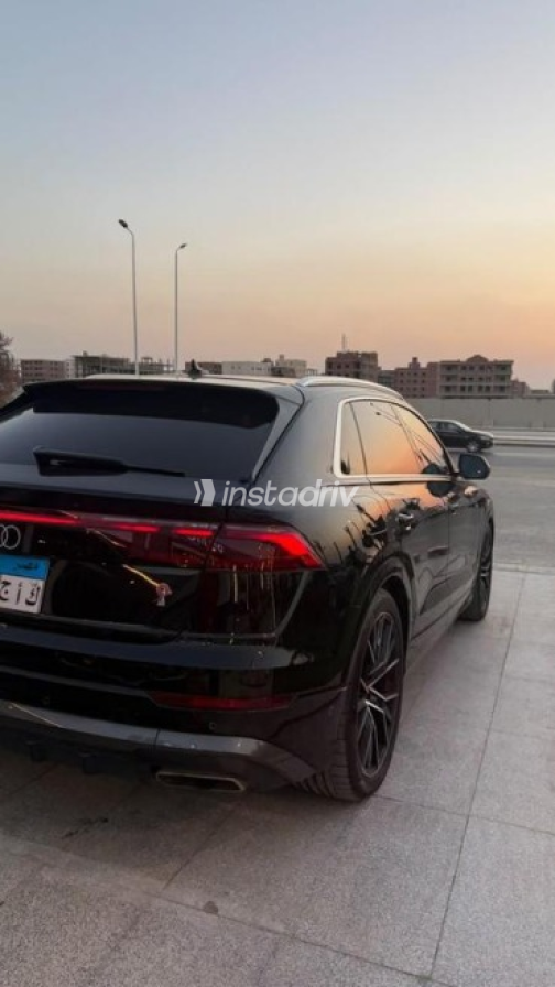 اودي Q8 2025 أسود أوتوماتيك مستعملة للبيع في القاهرة - 9