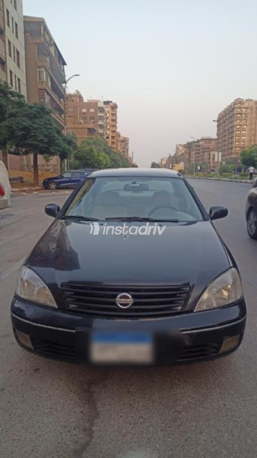 Nissan Sunny 2010 Black Automatic Used for Sale in Heliopolis - 1