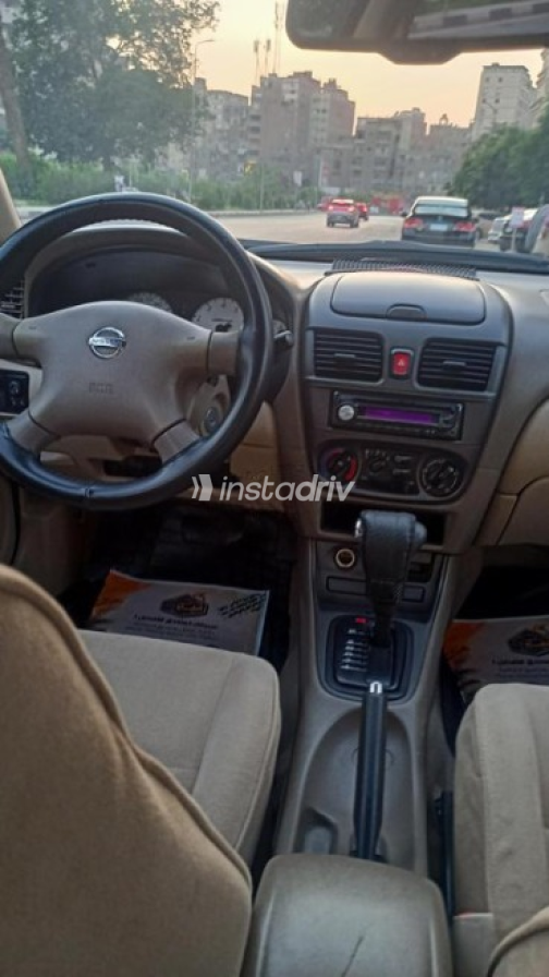 Nissan Sunny 2010 Black Automatic Used for Sale in Heliopolis - 4
