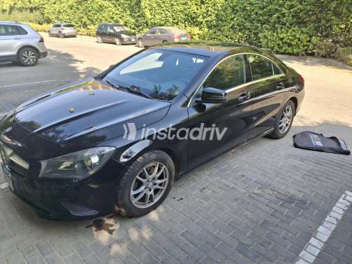 Mercedes CLA 180 2016 Black Automatic Used for Sale in Greater Cairo ( Cairo + Giza) - 3