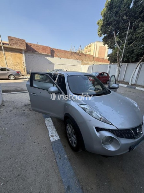 Nissan Juke 2012 Silver Automatic Used for Sale in Greater Cairo ( Cairo + Giza) - 3