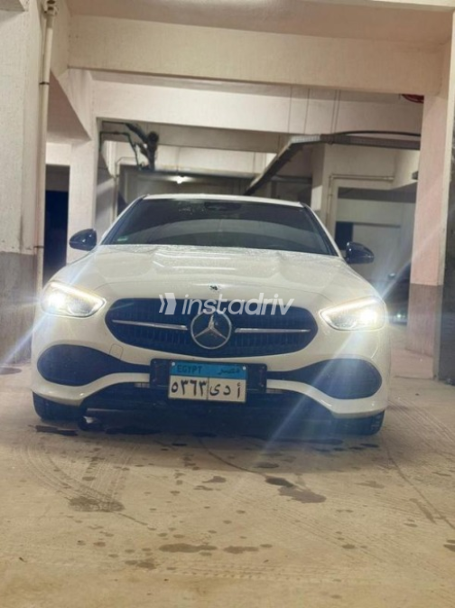 Mercedes C 180 2022 White Automatic Used for Sale in Greater Cairo ( Cairo + Giza) - 5