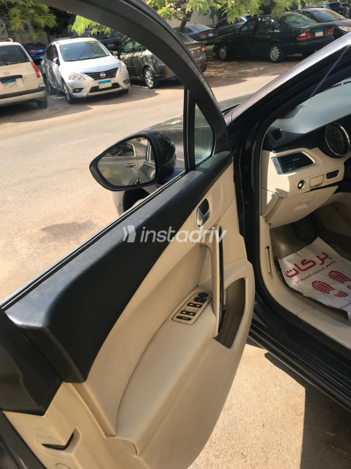 Peugeot 508 2013 Gray Automatic Used for Sale in Greater Cairo ( Cairo + Giza) - 6