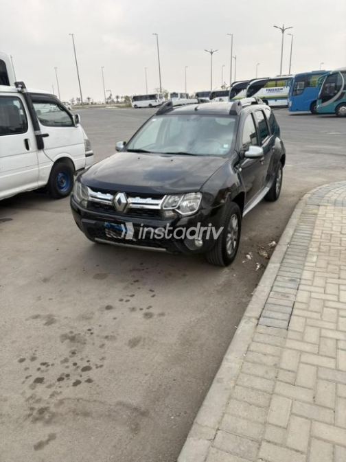 Renault Duster 2017 White Automatic Used for Sale in Greater Cairo ( Cairo + Giza) - 3
