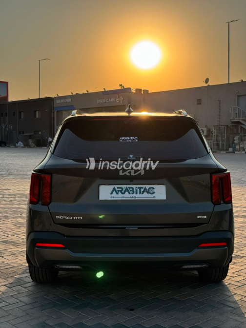 Kia Sorento 2024 Black Automatic Used for Sale in Greater Cairo ( Cairo + Giza) - 2