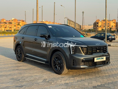 Kia Sorento 2024 Black Automatic Used for Sale in Greater Cairo ( Cairo + Giza) - 7