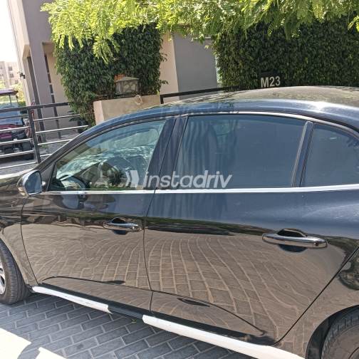 رينو 18 2018 أسود أوتوماتيك مستعملة للبيع في القاهرة الكبرى ( القاهرة - الجيزة) - 5