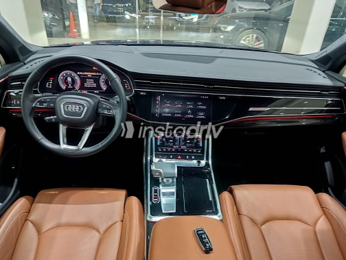 Audi Q7 2025 White Automatic Used for Sale in Greater Cairo ( Cairo + Giza) - 5