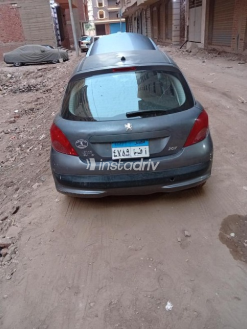 Peugeot 207 2007 Gray Automatic Used for Sale in Banha - 2