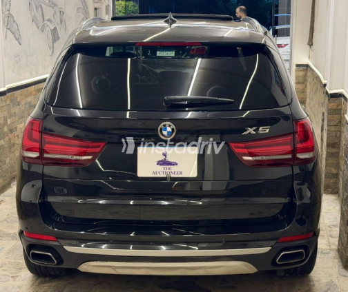 BMW X5 M 2016 Black Automatic Used for Sale in Cairo - 2