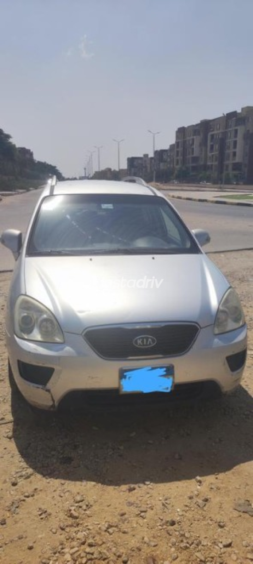 Kia Cadenza 2012 Silver Automatic Used for Sale in 10th of Ramadan - 2