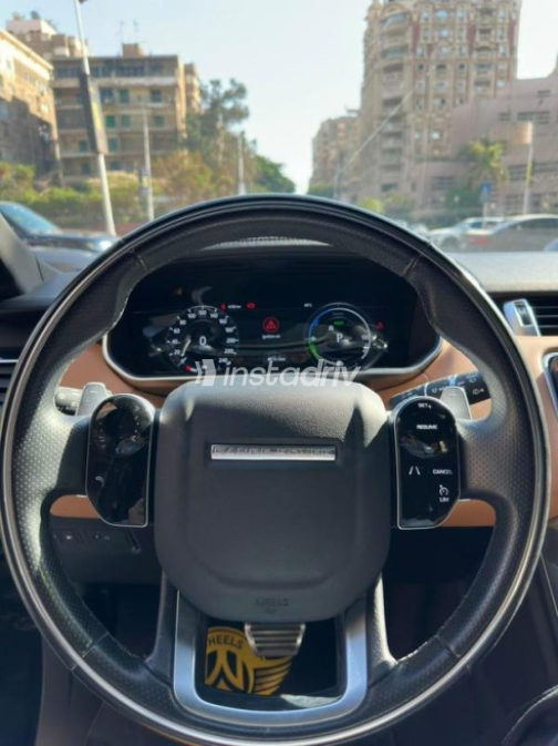 لاند روفر رنج روفر سبورت 2021 أسود أوتوماتيك مستعملة للبيع في القاهرة - 7