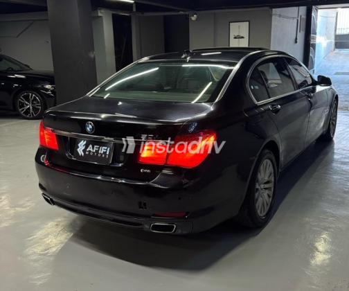 BMW 750 2011 Black Automatic Used for Sale in Cairo - 3