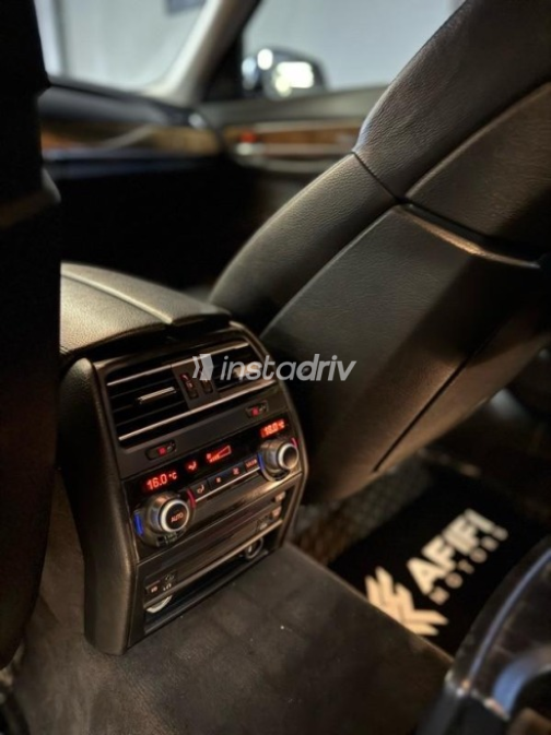 BMW 750 2011 Black Automatic Used for Sale in Cairo - 8