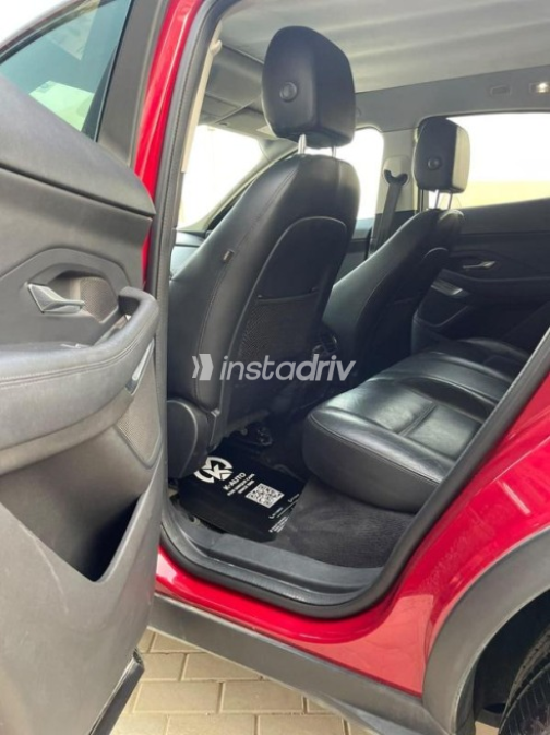 Jaguar E-pace 2020 Red Automatic Used for Sale in Sheikh Zayed City - 6