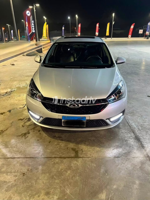 شيرى اريزو 5 2024 فضي CVT مستعملة للبيع في القاهرة الكبرى ( القاهرة - الجيزة) - 7