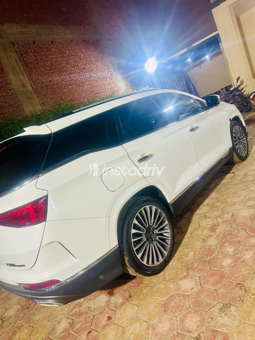 Jetour X95 2022 White Automatic Used for Sale in Greater Cairo ( Cairo + Giza) - 6