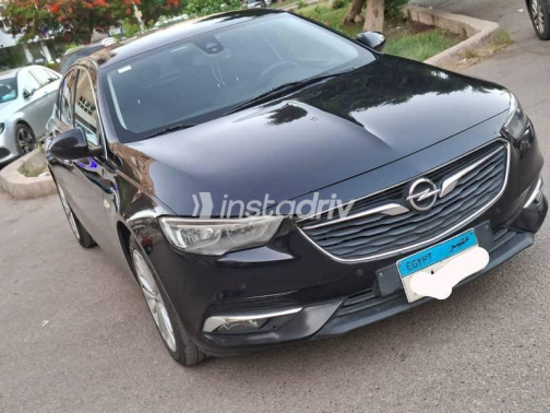 Opel Insignia 2019 Dark Blue Automatic Used for Sale in Heliopolis - 4