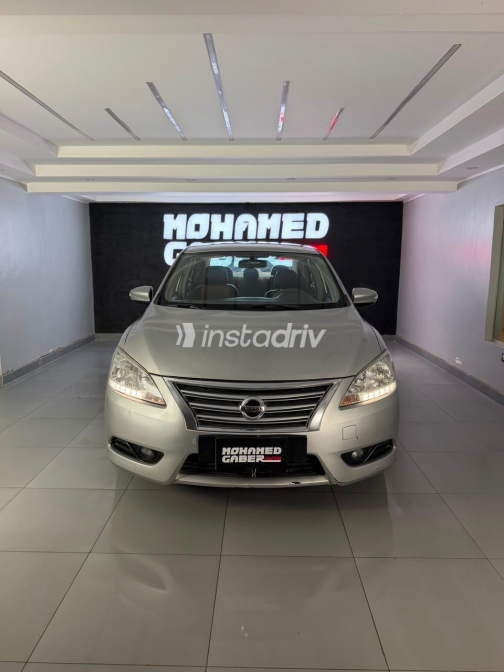 Nissan Sentra 2020 Silver Automatic Used for Sale in Greater Cairo ( Cairo + Giza) - 3