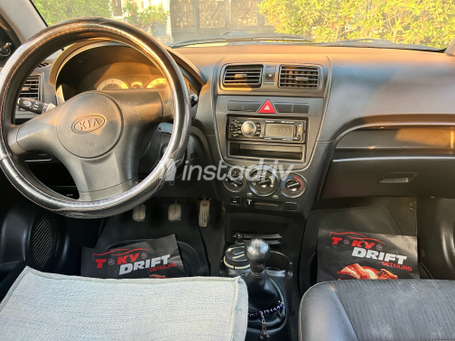 Kia Picanto 2011 Gold Manual Used for Sale in Greater Cairo ( Cairo + Giza) - 4