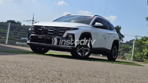 Hyundai Tucson GDI 2024 White Automatic Used for Sale in Cairo - 3