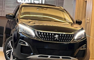 بيجو 3008 2020 أسود أوتوماتيك مستعملة للبيع في 6 أكتوبر